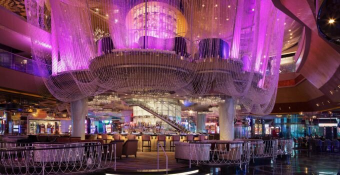 Best Romantic Las Vegas Hotels with Balcony Rooms (Rare Finds!)